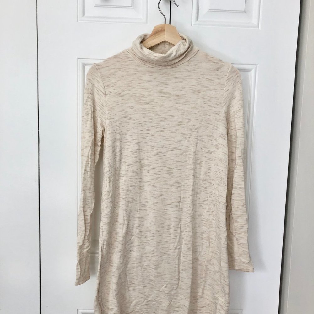 A&F Oatmeal Super Soft Dress - Picture 6 of 6